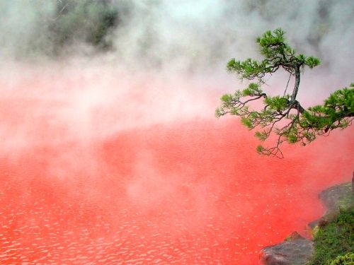 Удивительные водоёмы планеты