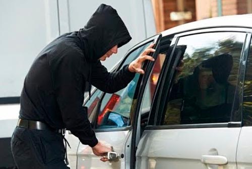 Как не стать лёгкой добычей для автоворов: 6 советов