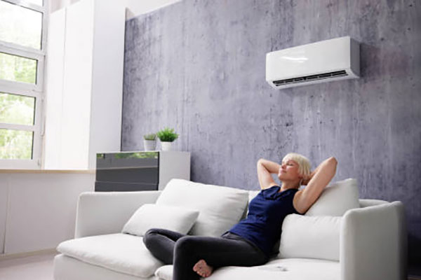 Климатическое оборудование Midea