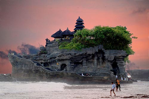 Храм Pura Tanah Lot на Бали